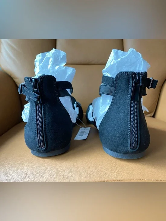 Torrid Black Pointed-Toe Crisscross Ballet Flats Size 9 - Picture 3 of 9